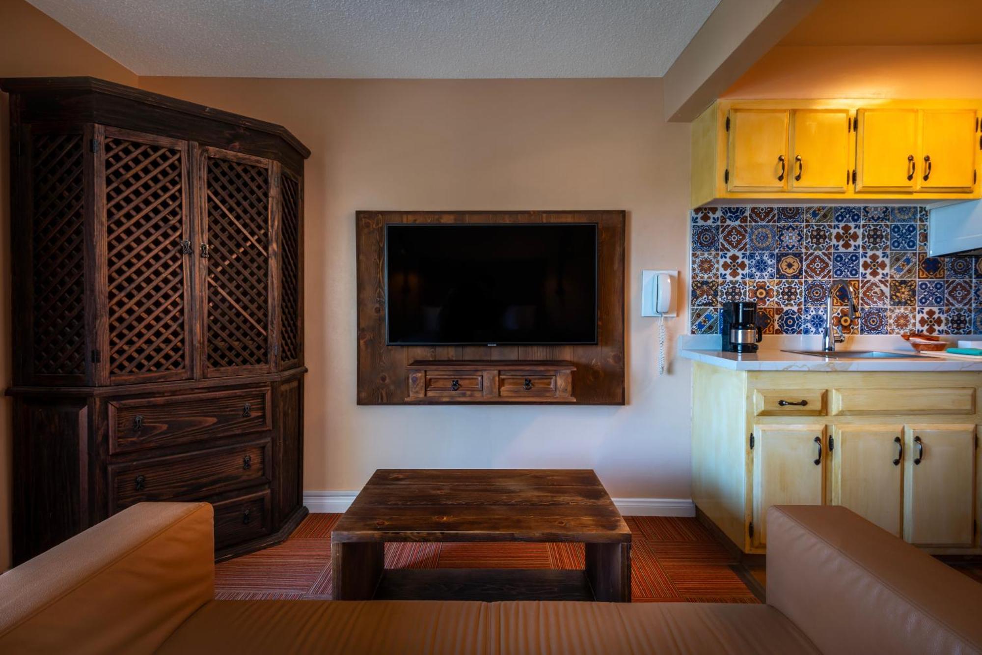 Hotel Pepper Tree Boutique Kitchen Studios - Anaheim Bagian luar foto